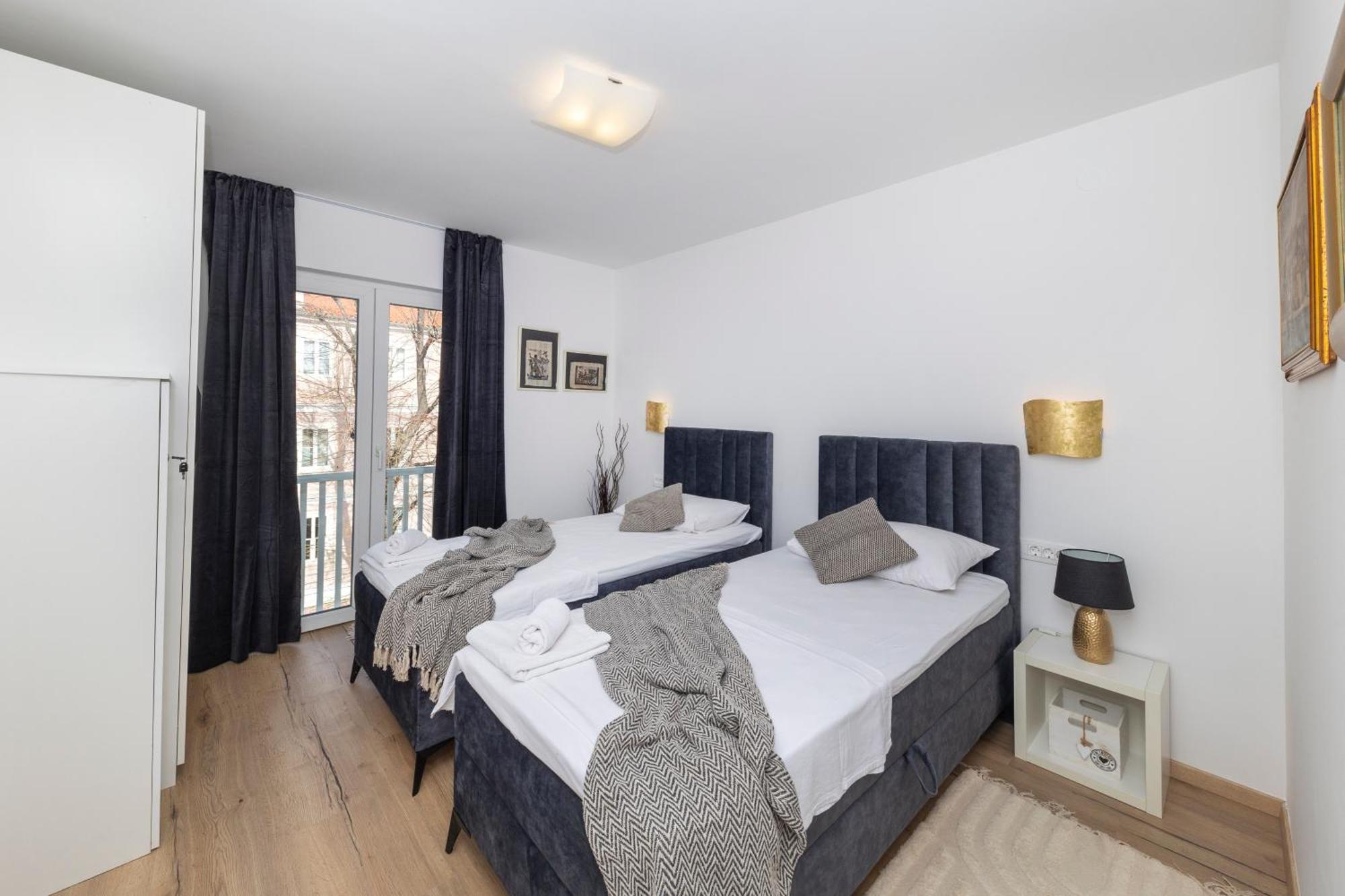 Dispetto Apartment In Old City Задар Екстериор снимка