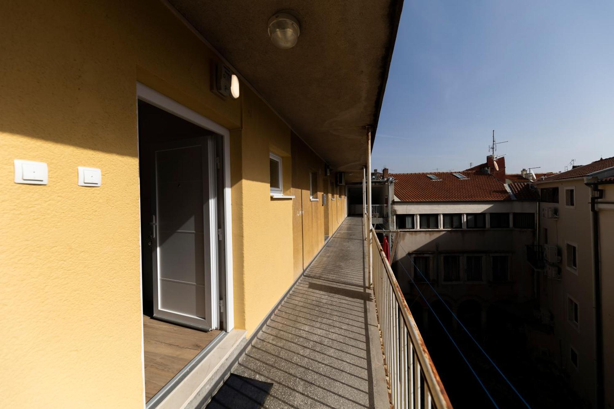 Dispetto Apartment In Old City Задар Екстериор снимка